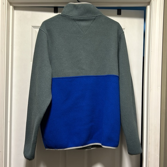 Like new men size medium Patagonia synchilla anorak fleece - Picture 2 of 3